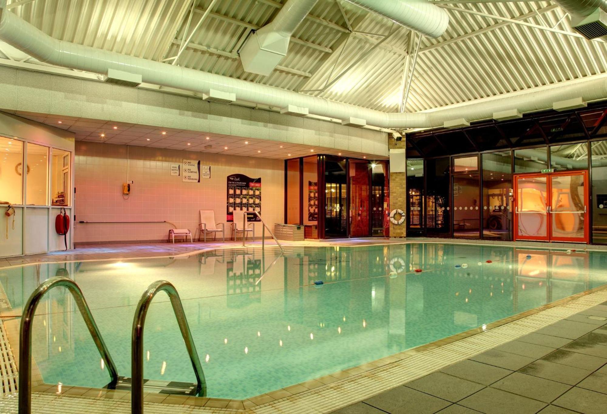 Holiday Inn Bristol Filton By Ihg Winterbourne Exterior photo